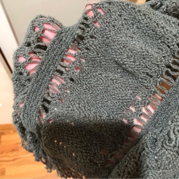 ✌️Boho Knitted Scarf with Tassels - Picture 3 of 5